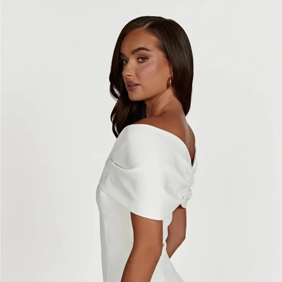 NWT Meshki Gwyneth dress in white with bow engagement dress / graduation dress - Picture 5 of 5